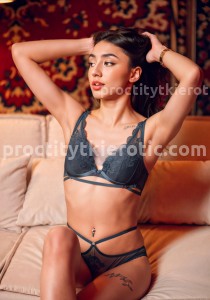 Фото проститутки Карина №3 в городе Тула